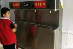 小学校园版共享净水器案例